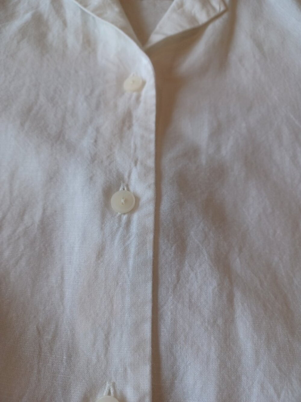 Uniqlo Women's Linen Blend Open Collar Short Sleeve White Shirt Size SMALL - Picture 8 of 9